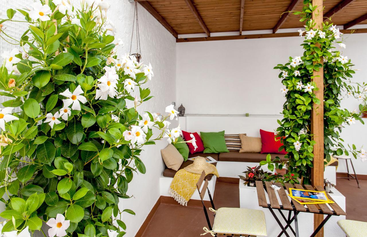 Couette-café Garden 2*